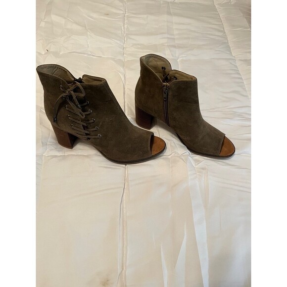 Women’s Peep Toe Booties - Picture 1 of 4